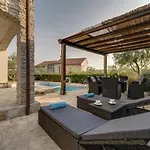 New With Swimming Pool, Olive Grove And Sea View By Traveler Tourist Agency Krk Id 2201 빌라
